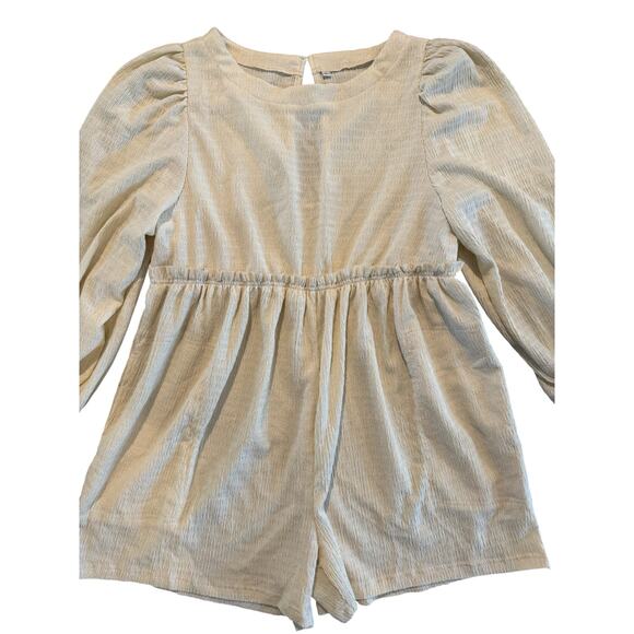 Textured Cream Long Sleeve Romper Women’s Large Puff Sleeve Keyhole Back Dressy - Picture 3 of 9